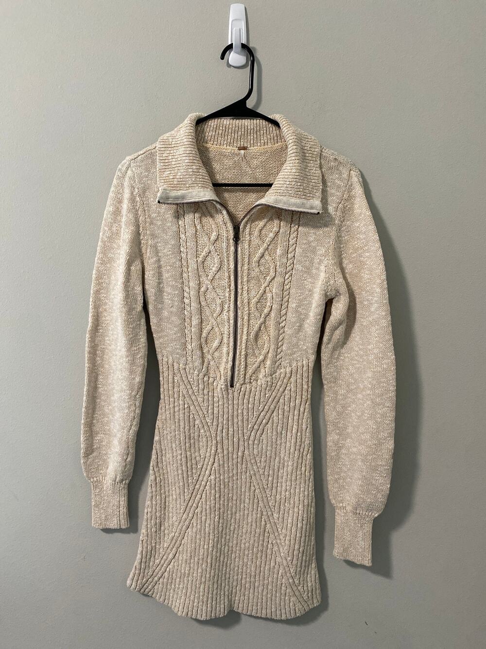 Free People Mont Blanc Mini Dress, Cable-Knit Sweater, Size Large